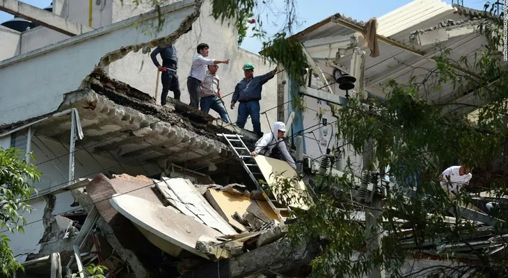 ¿Qué implica el terremoto de México para California?