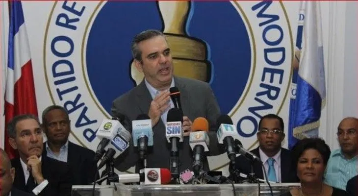Luis Abinader: Danilo le faltó el respeto a la inteligencia del pueblo 