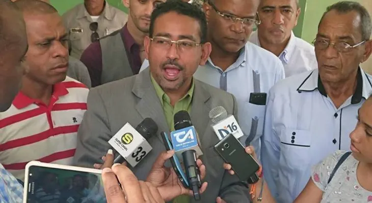 CONADEHU: "Miembros de la PN se infringieron por acoso del coronel Santana Vizcaíno"