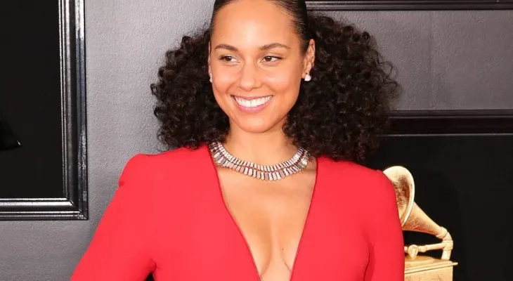 Alicia Keys aborda la violencia policial en su canción "Perfect Way to Die"