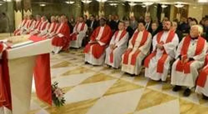 El papa condena a quienes hacen armas para matar; dice quien no sabe perdonar no es cristiano