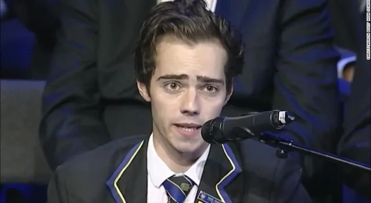 Agradezcan oportunidades, dice entre lagrimas joven diagnosticado con cáncer (VIDEO VIRAL)
