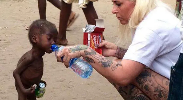 Así se ve el "bebé brujo" de Nigeria un año después de su rescate