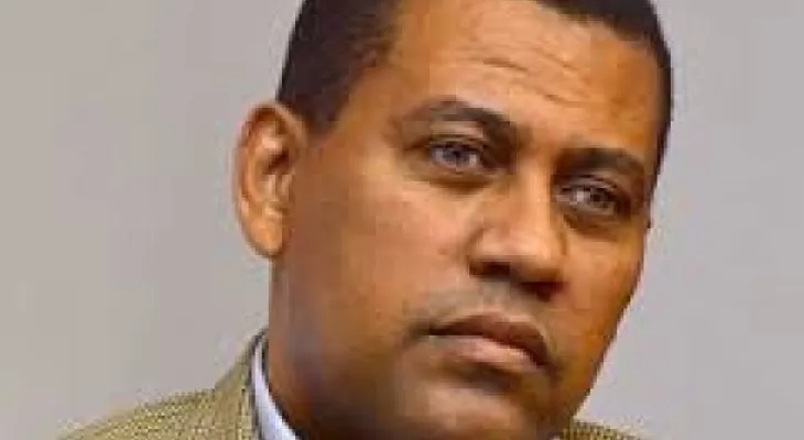 Miguel Vargas está electoralmente derrotado y moralmente reducido", dice Guido Gómez Mazara 