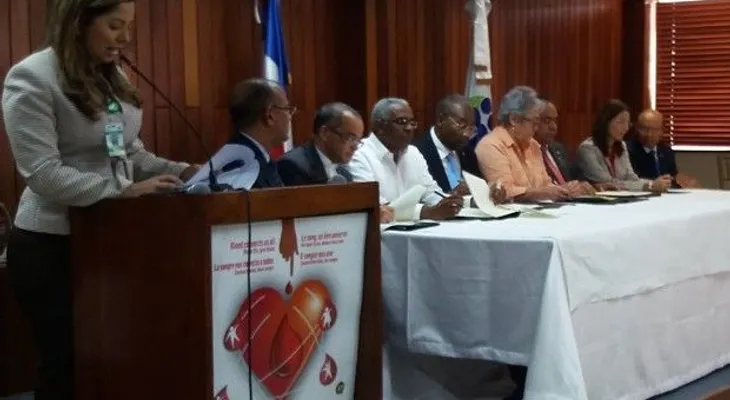 Instituciones exhortan a sociedad a donar sangre