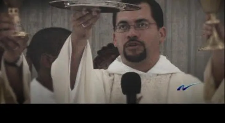 El sacerdote Fray Miguel Florezán involucrado en otro abuso de escándalo sexual 