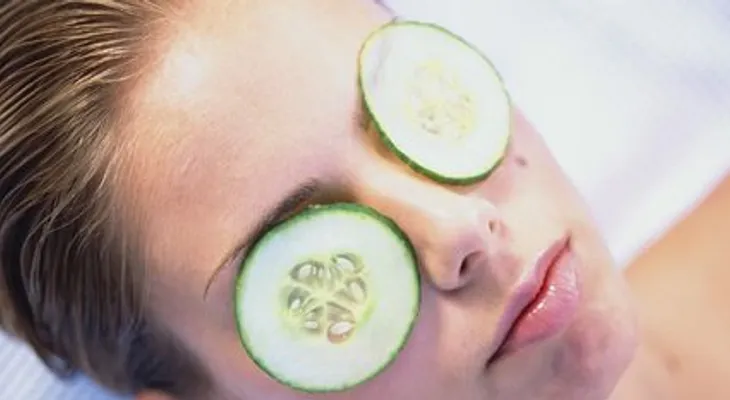 10 remedios para quitarte las ojeras