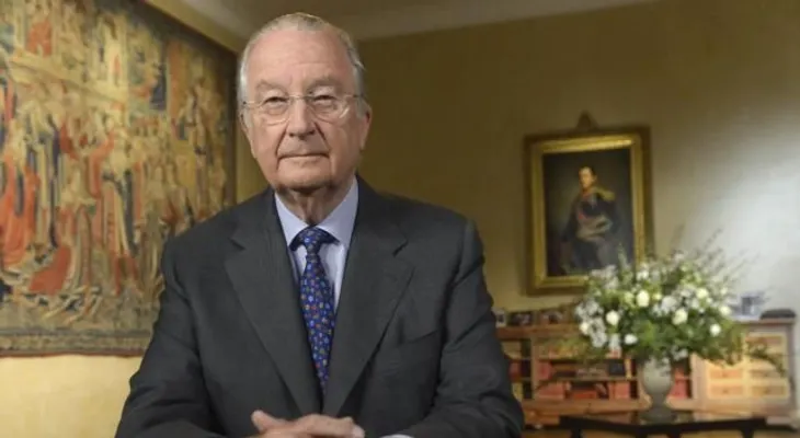 El rey Alberto II anuncia hoy que abdica el 21 de julio, según medios belgas