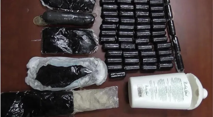Apresan dos cabecillas de red enviaba "Mulas"a EU y Europa con drogas 