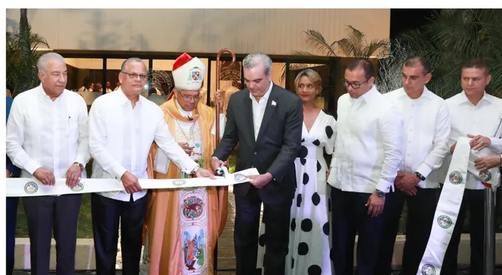 Presidente Abinader inaugura capilla del Cusep