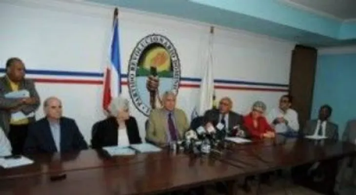MVM cierra posibilidad de acuerdo en base a permitir regreso expulsados PRD