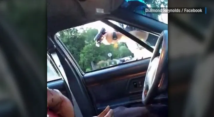 La muerte de Philando Castile: ¿Qué pasó cuando el teléfono dejó de grabar?