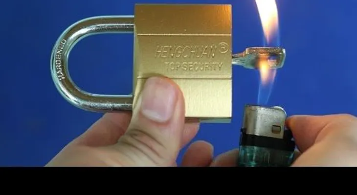 4 fáciles trucos para abrir cualquier cerradura