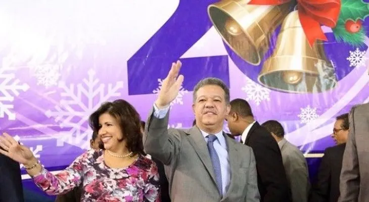 Leonel exhorta a peledeístas trabajar por un 2015 lleno de paz y progreso