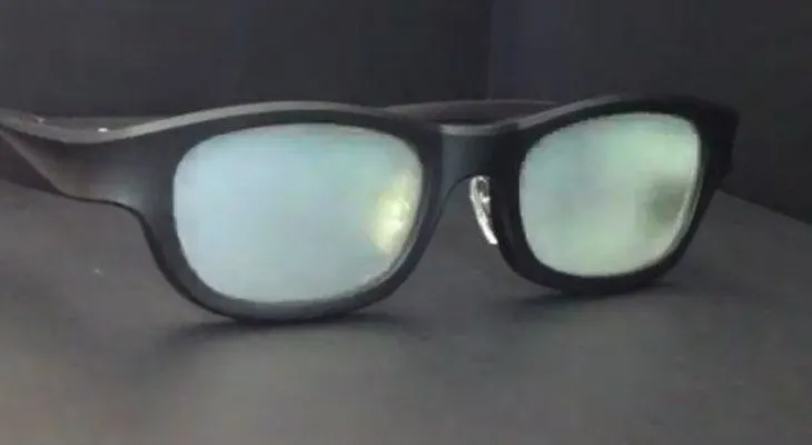 Tres estudiantes turcos crean unas gafas de ultrasonido para ciegos