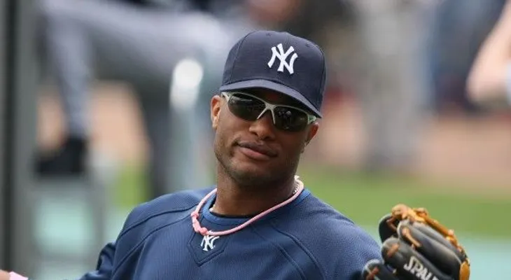 Seattle calla sobre acuerdo con Robinson Canó