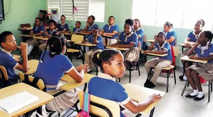 ADP advierte que textos de Ciencias Sociales desnaturalizan la identidad dominicana
