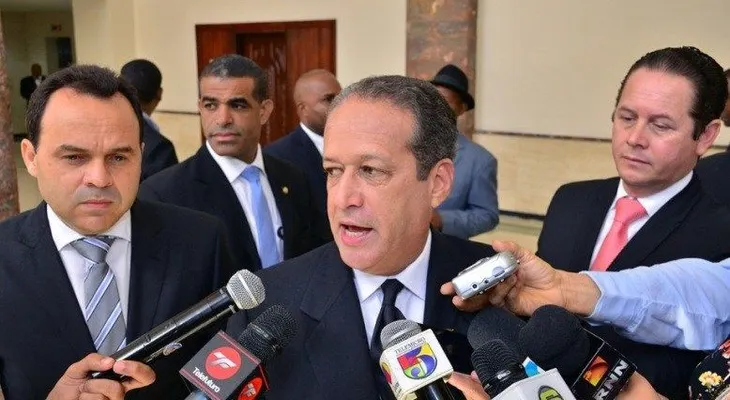 Reinaldo: Las primarias abiertas, en nada violentan la Constitución, como dice Leonel