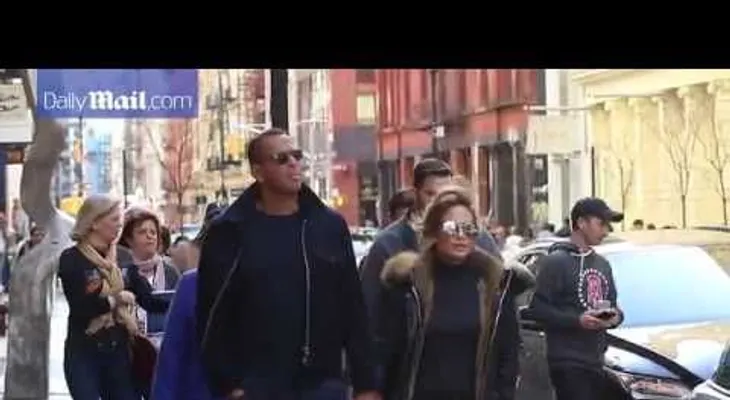 Hacen bonita pareja: le vocean a JL y Alex Rodríguez: Hola mami, conoce mi jevo; ella lo presenta a su mamá (VIDEO)