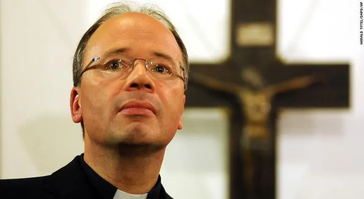 La Iglesia católica de Alemania está "consternada y avergonzada" por reporte de más de 3.000 abusos sexuales a niños