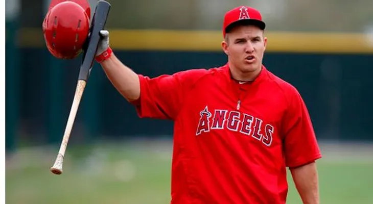 Angelinos extienden a Mike Trout por 6 años y $144.5 millones