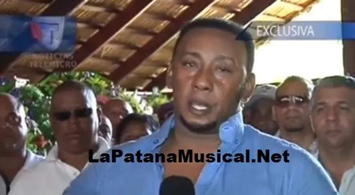 Anthony Santos en el entierro de su madre  (Video 2014)