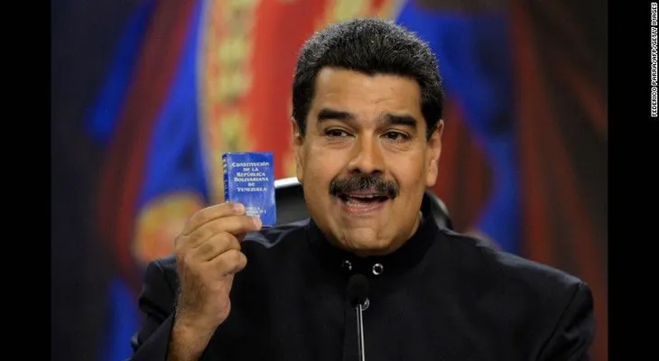 Maduro crea su versión de 'Despacito' para promover la Constituyente