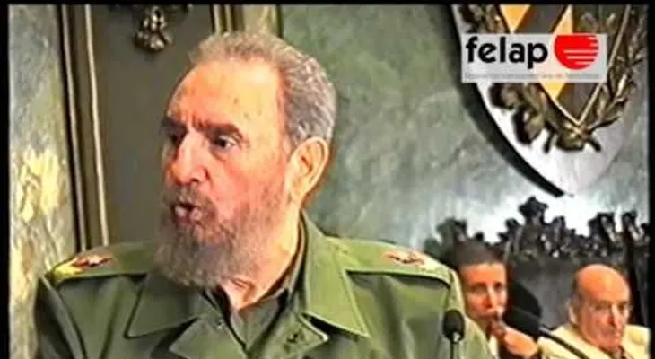 Fidel Castro: "Una Big Revolution"  (VIDEO)