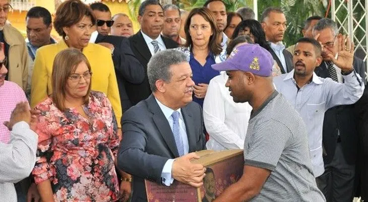 Leonel pide a República Dominicana ser optimista