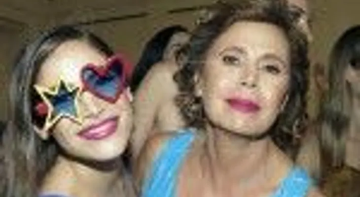 Ágatha Ruiz de la Prada llena de color la pasarela más latina de la semana