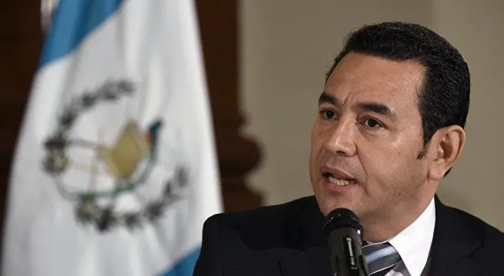 Hijo y hermano del presidente guatemalteco enfrentarán juicio por fraude 