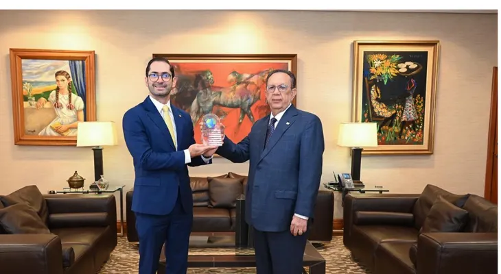 Valdez Albizu obtiene por cuarta vez el reconocimiento entre los mejores gobernadores de bancos centrales del mundo