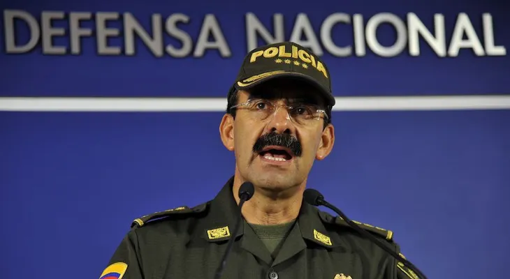 Renuncia director de la Policía de Colombia en medio de investigación por supuesto acoso sexual