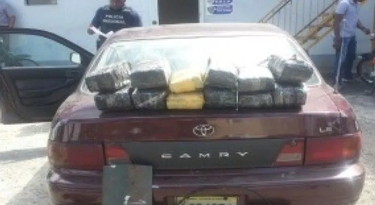 Apresan 3 hombres con 60 libras de marihuana dentro de tanque de gas