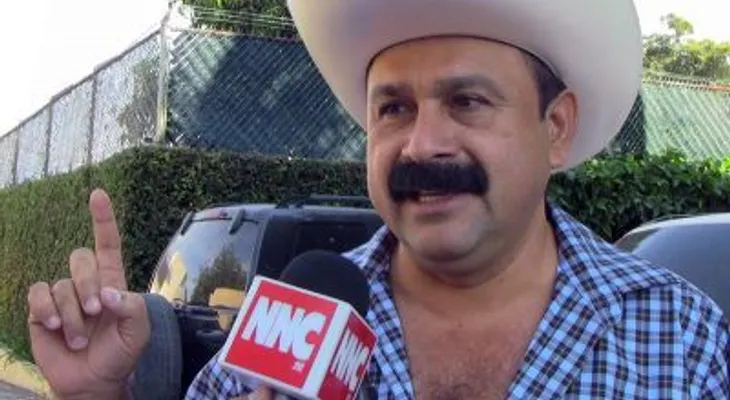 Candidato de México admite que robó, pero dice fue "poquito"