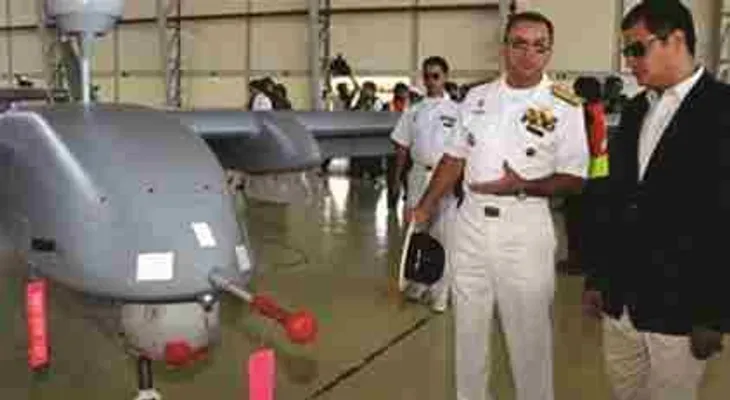 Presentan primer avión no tripulado de Ecuador