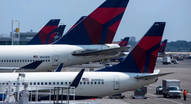¿Quieres que te asignen un asiento en Delta? Tendrás que pagar más