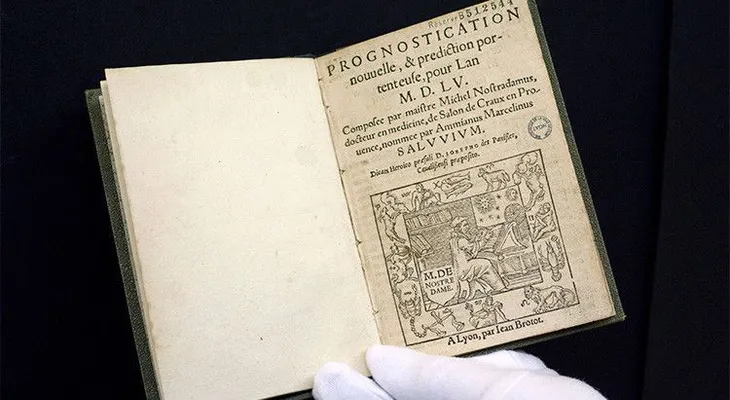 2016: Una gran guerra y "la muerte de los ricos", entre supuestas profecías de Nostradamus 