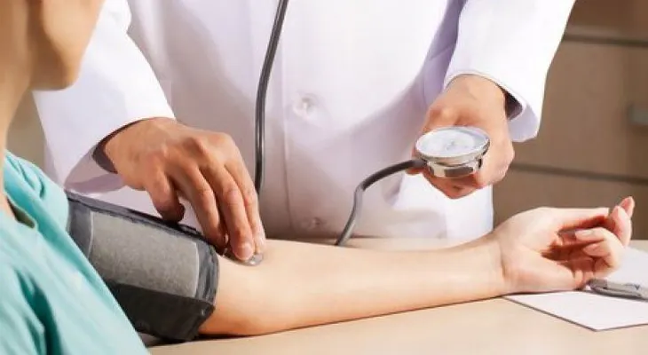 Rutina de ejercicios para personas con la presión arterial alta