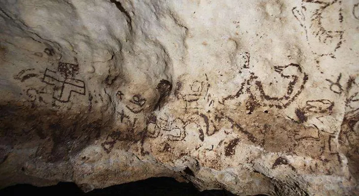 Hallan en Yucatán, México, importantes pinturas rupestres que podrían ser mayas