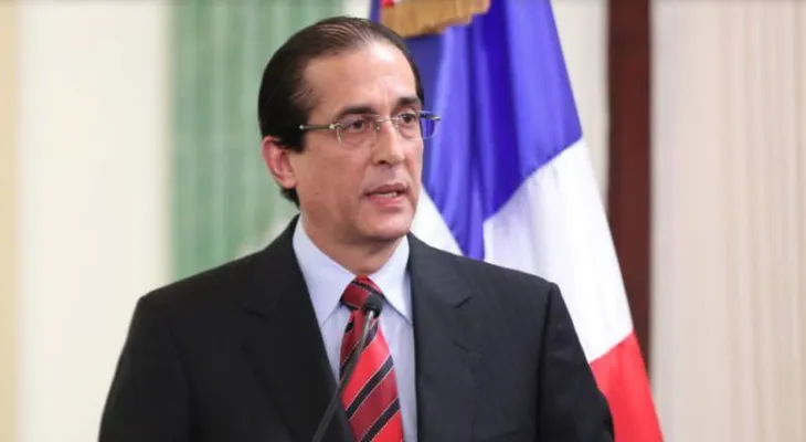 Danilo solo estará en el Gobierno hasta el 16 de agosto de 2020, ni un día más, según Montalvo