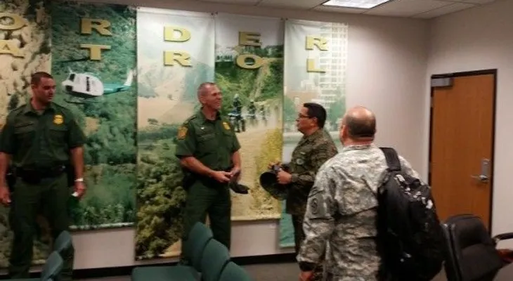 Comandante del Ejército RD recibe orientaciones de agencia fronteriza de EE.UU.