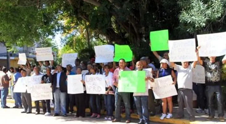 Dirigentes sector mayoritario PRD solicitan certificación de préstamo cedido a Miguel Vargas
