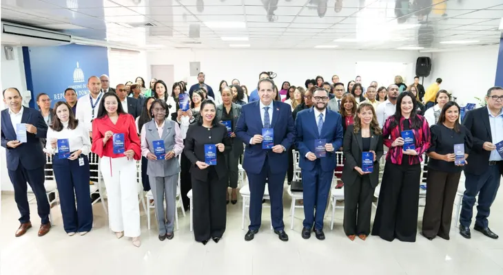 Salud Pública lanza carta compromiso por mejores servicios