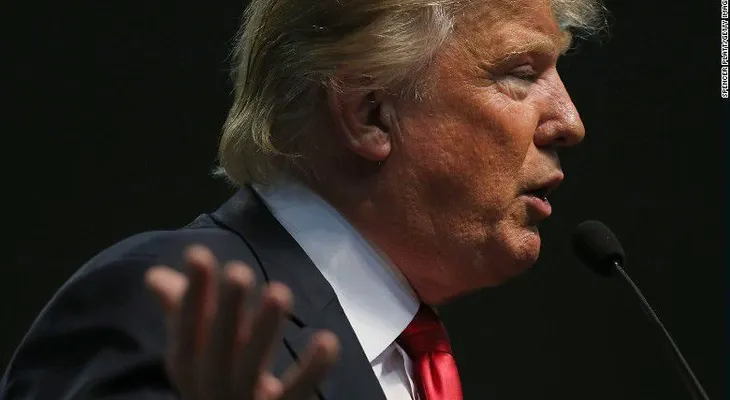 Trump pone en duda la elegibilidad de Cruz para contienda por presidencia