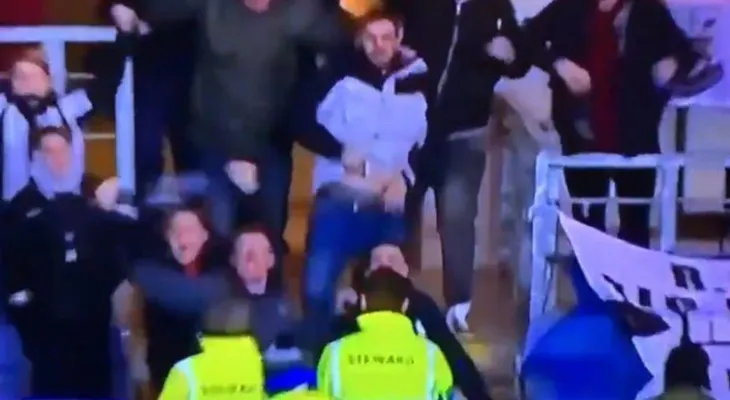 El video viral del hombre que mostró su pene en un partido de fútbol