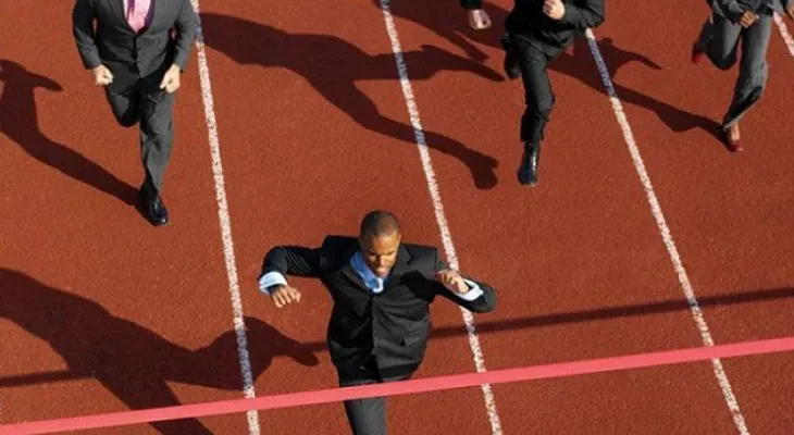 5 consejos para sobrellevar con éxito tu carrera profesional