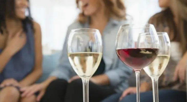 Este es el tipo de vino que te da más resaca