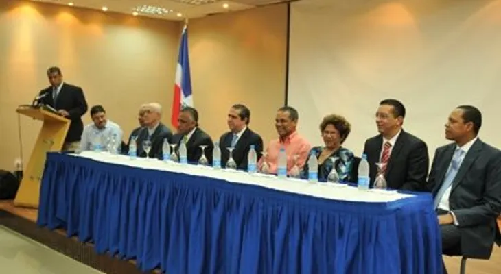 Juramentan Ministro de Turismo presidente Comité Organizador del 5TO Campeonato de Karate.