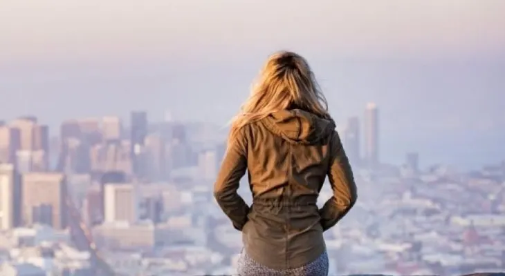  Por qué una mujer prefiere estar sola: los científicos ya lo confirmaron